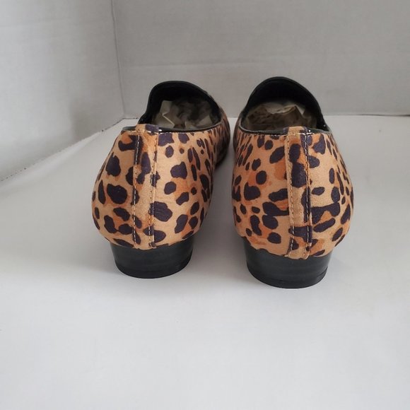 Soft Style Women's Charmy Stiletto, Leopard, 8.5W - Picture 6 of 11